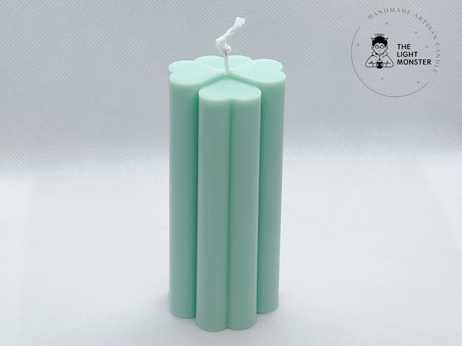 Cloverleaf Pillar - TheLightMonster