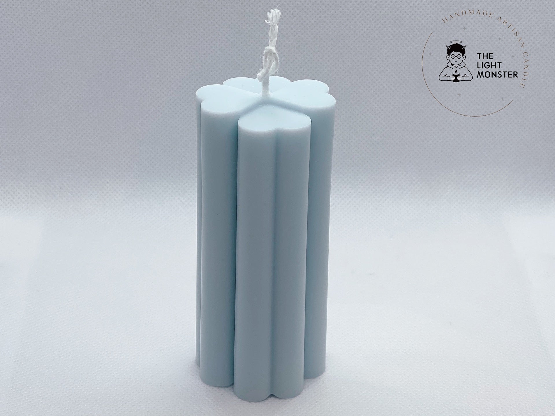 Cloverleaf Pillar - TheLightMonster